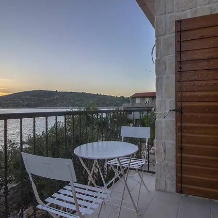 Villa With Pool First Row To The Sea And In Front Of The Beach Rogoznica (Sibenik-Knin)